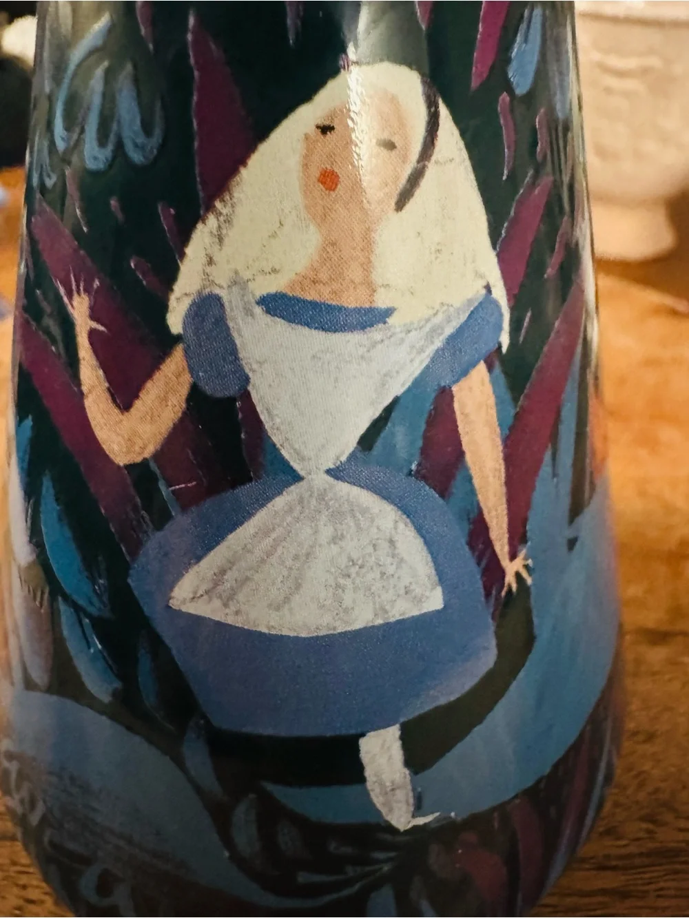 ✨Disney Alice in Wonderland 70th anniversary vase✨